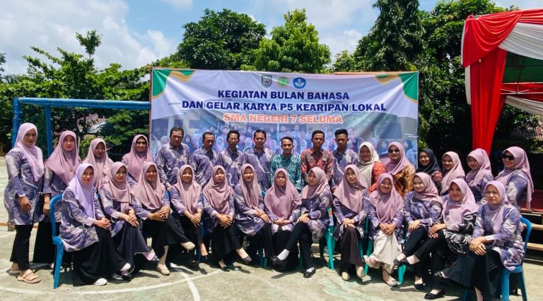 SMAN 7 Seluma Gelar Kegiatan Bulan Bahasa Dan Gelar Karya P5 Kearifan Lokal SMAN 7 Seluma Gelar Kegiatan Bulan Bahasa Dan Gelar Karya P5 Kearifan Lokal
