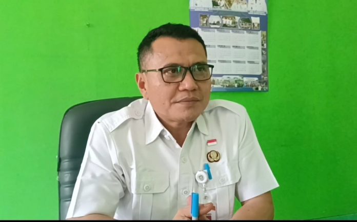 Kepala Dinas Pertanian Seluma Arian Sosial memberikan keterangan terkait pendataan petani sawit untuk STDB.